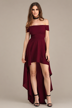 Vestido Cola de Pato Cuello Bandeja Falda Asimétrica