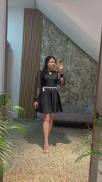 Vestido Corto Negro Elegante Manga Tul Falda Semi Rotondo de  Mujer